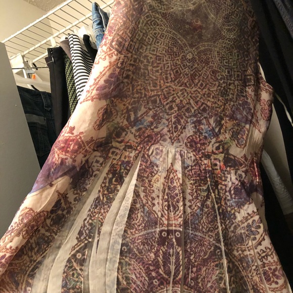 Sleeveless boho lightweight top - Picture 3 of 3